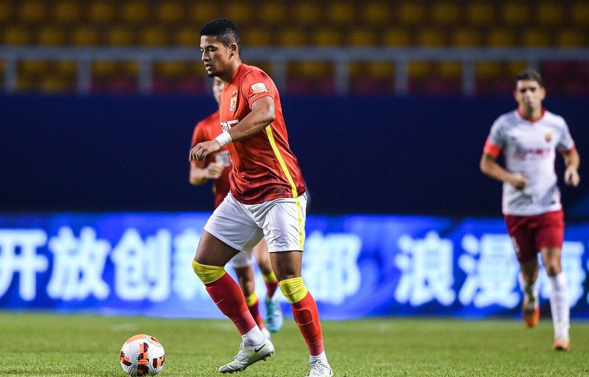 海星体育在线观看-包含集结日体能课后，皇家马德里回应争议备战葡超，质疑声仍在，球队文化再被提及的词条-海星体育在线观看